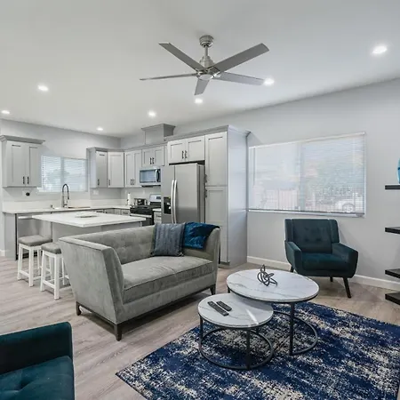 New Beauty By Avantstay Modern Central Location